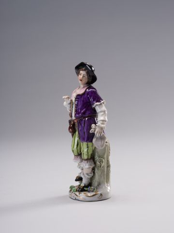 Young Man in a Hat Figurine 2