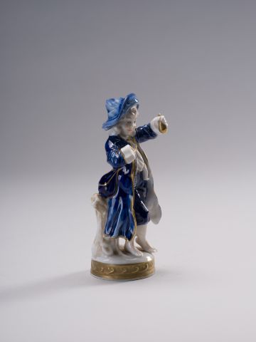 Boy with Fruits Figurine 6