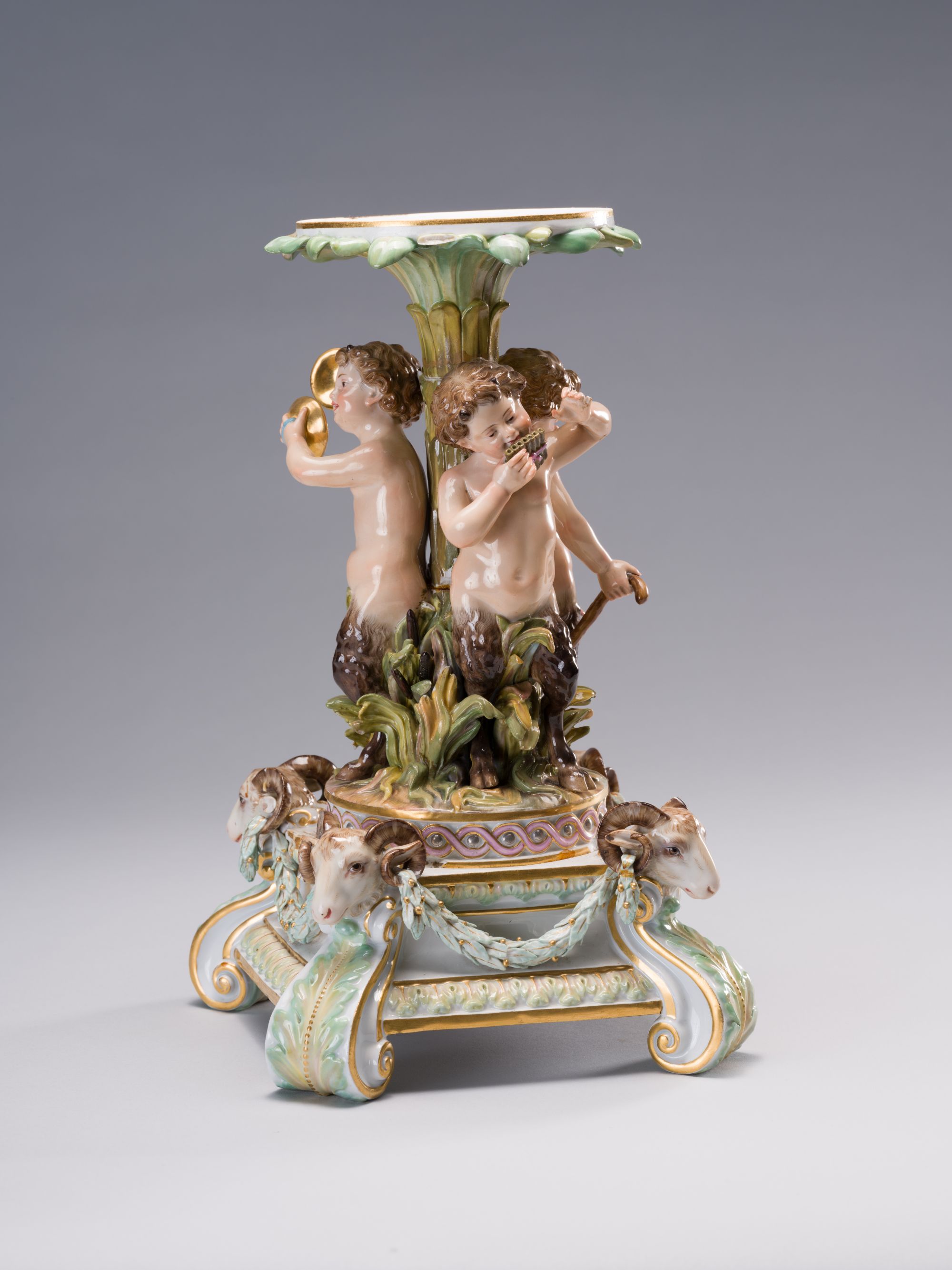 Vase Pedestal 6