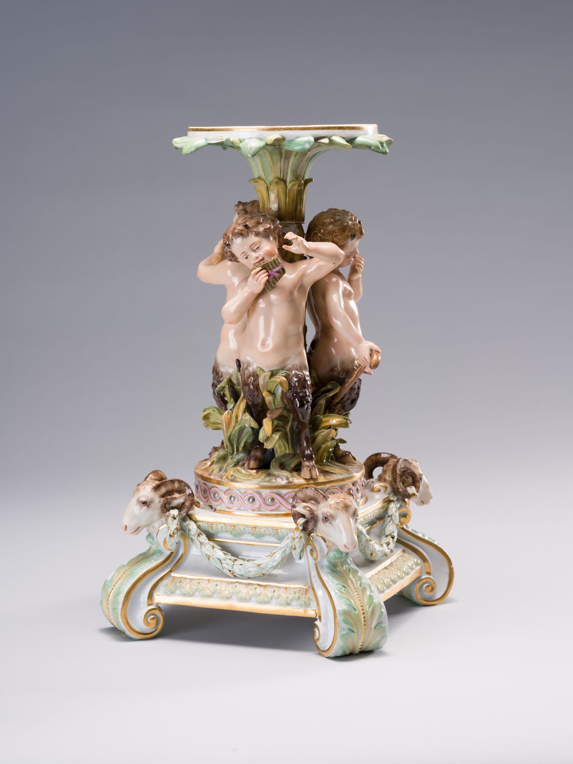 Vase Pedestal 7