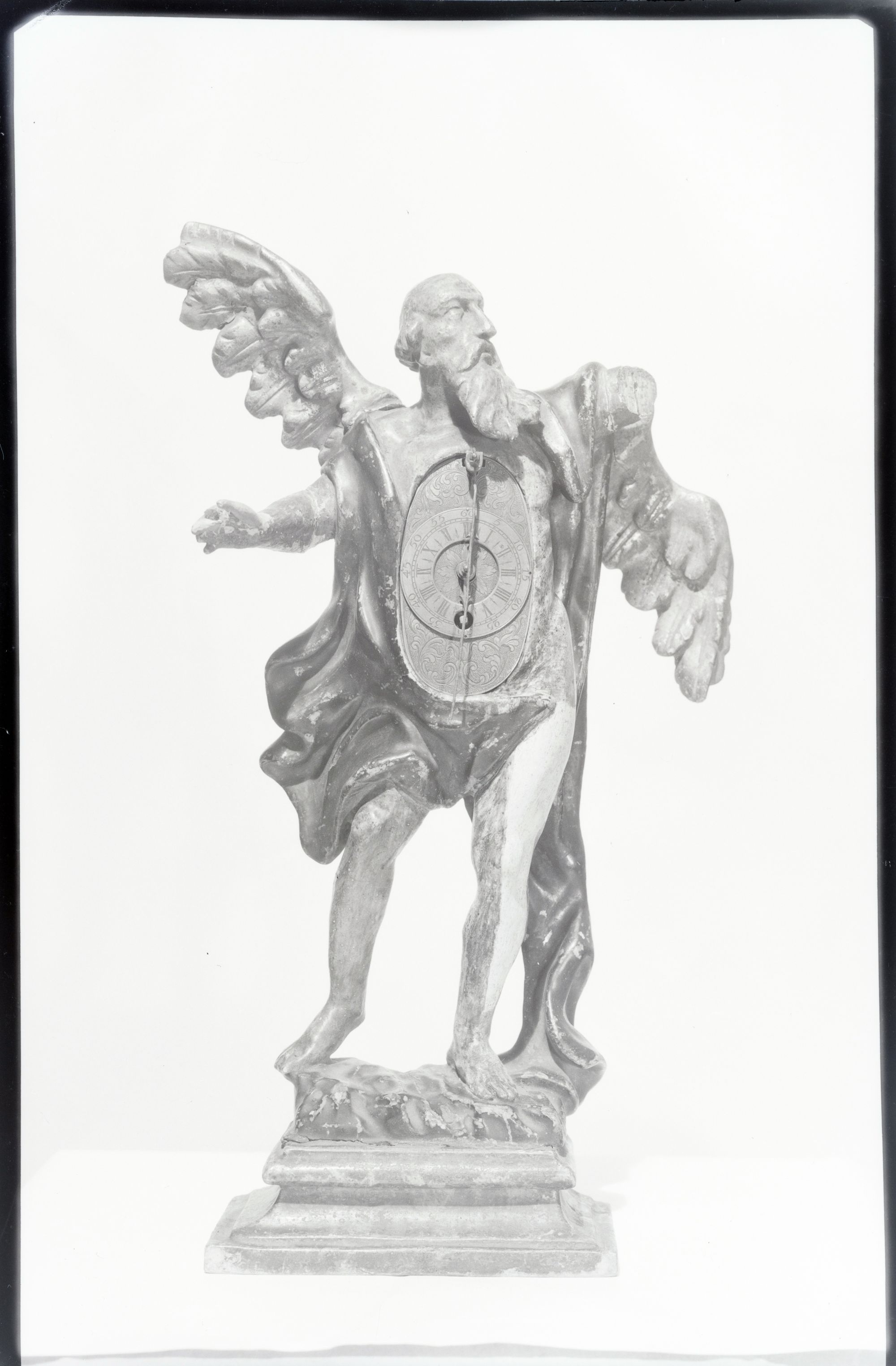 Chronos with a Clock 5