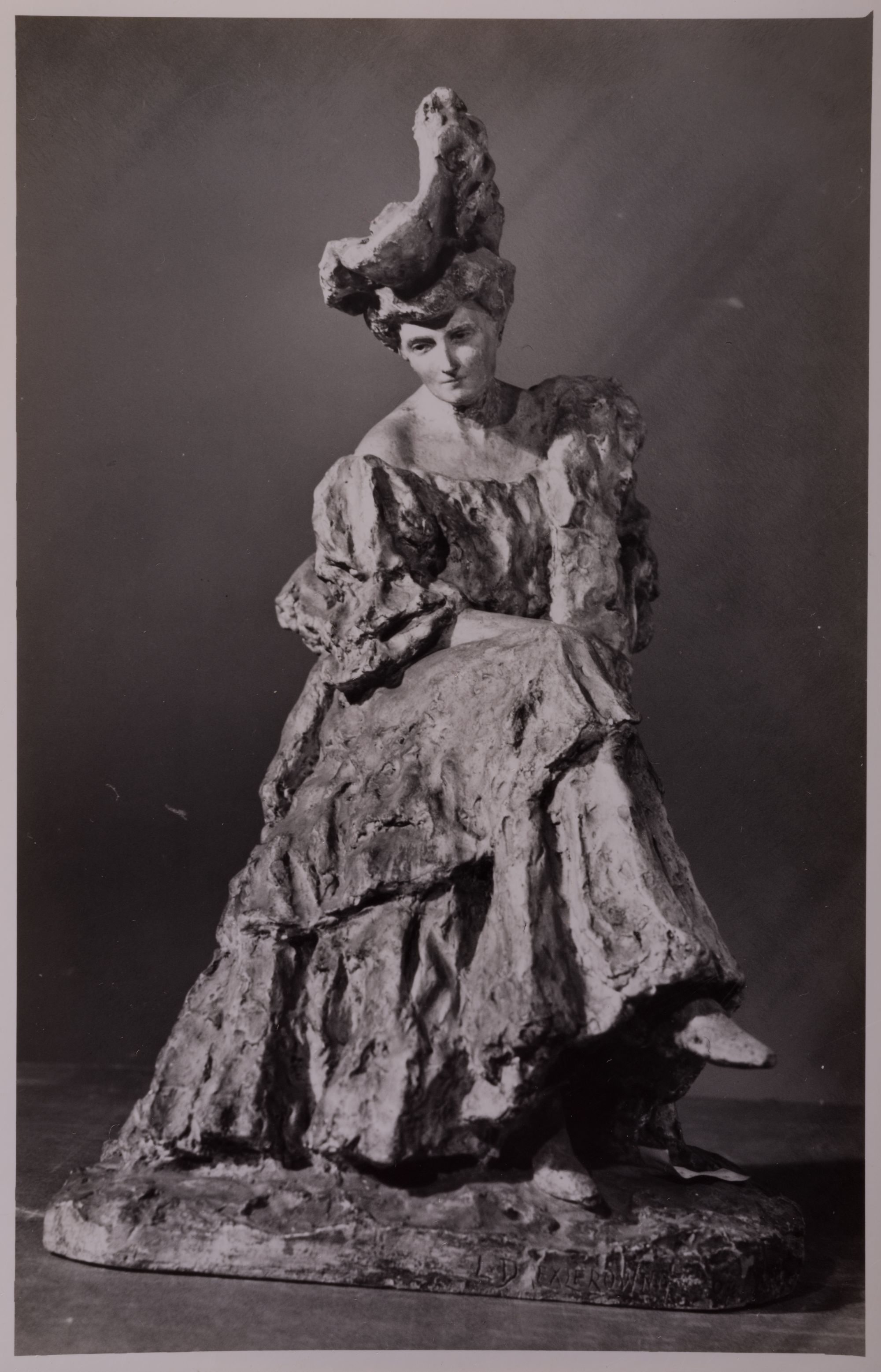 Sitting Female Figure (Lady with a Hat; Rest) 6
