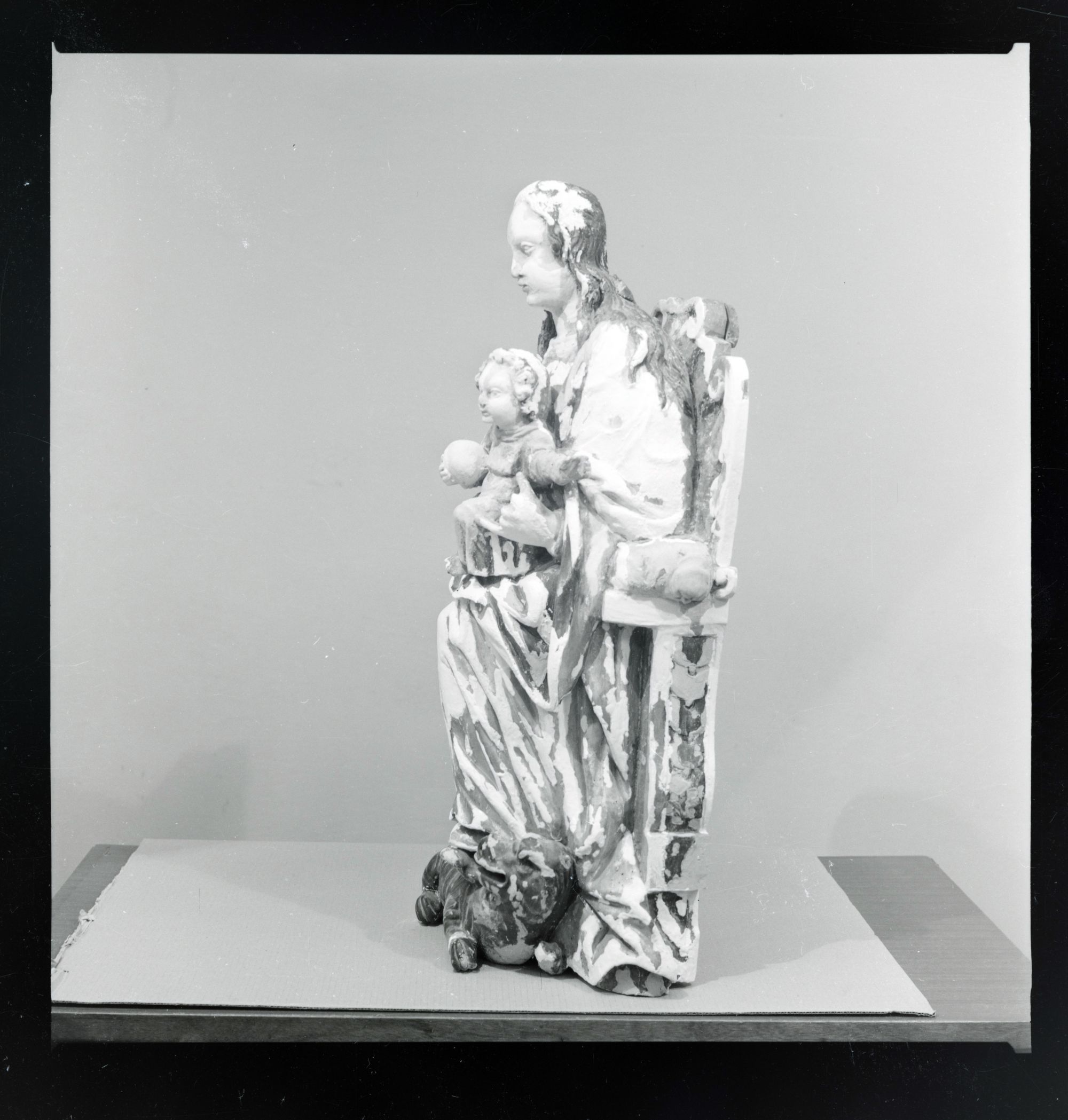 Madonna and Child (Enthroned) 4
