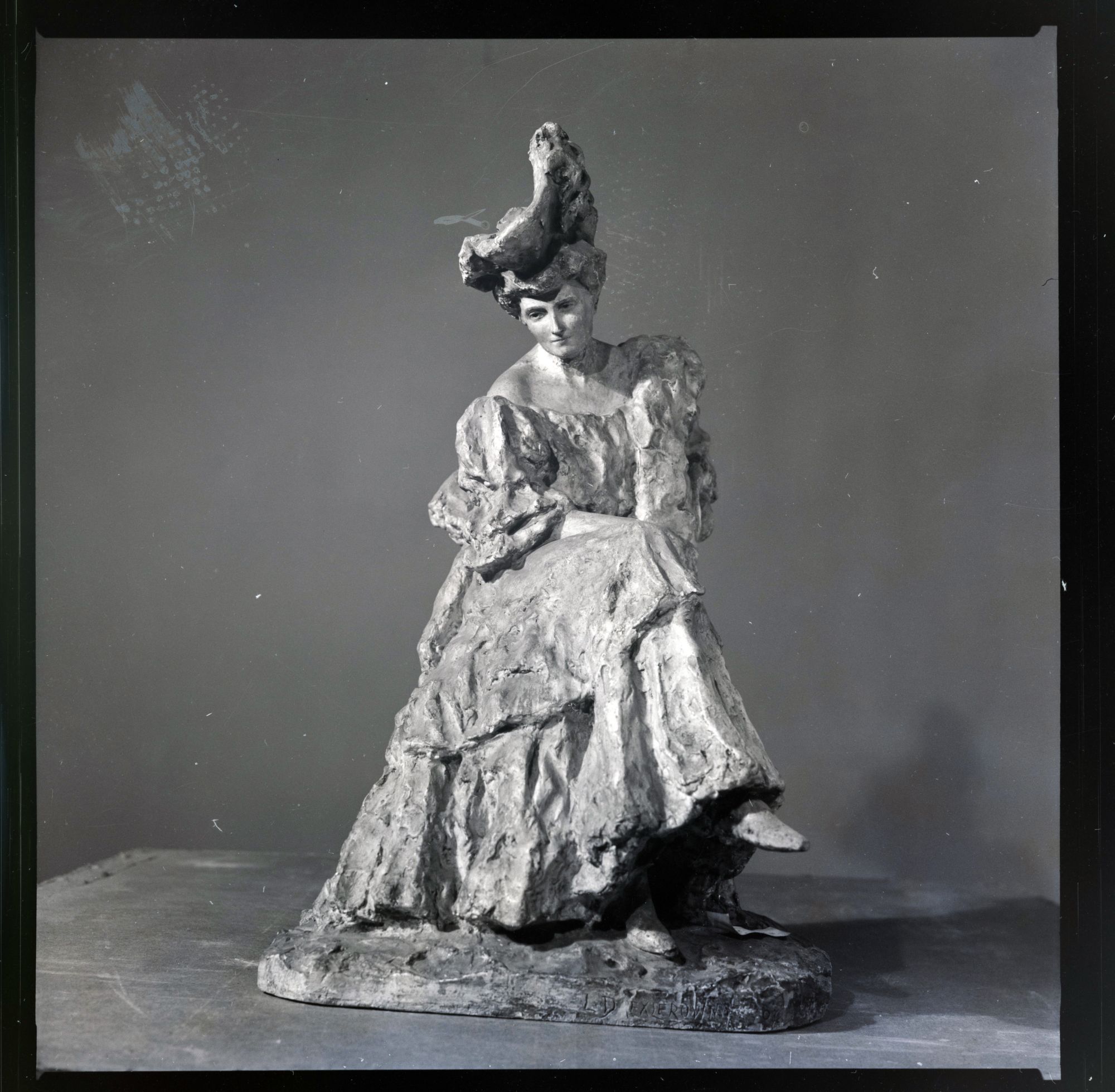 Sitting Female Figure (Lady with a Hat; Rest) 3