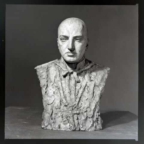 Bust of Archbishop Jozef Teodorowicz 2