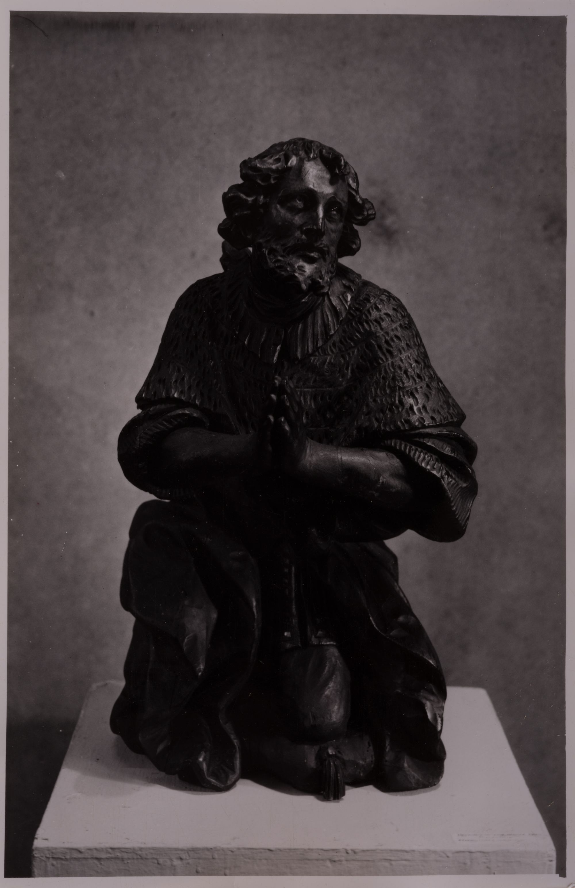 Kneeling Figure of a Saint with Raised Arms 1