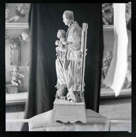 Madonna and Child (Enthroned) 8