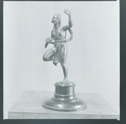 Female Dancer 2