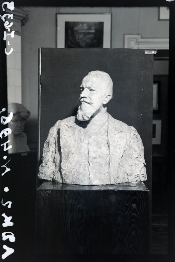 Profile Bust of Dr K. Twardowski — unknown