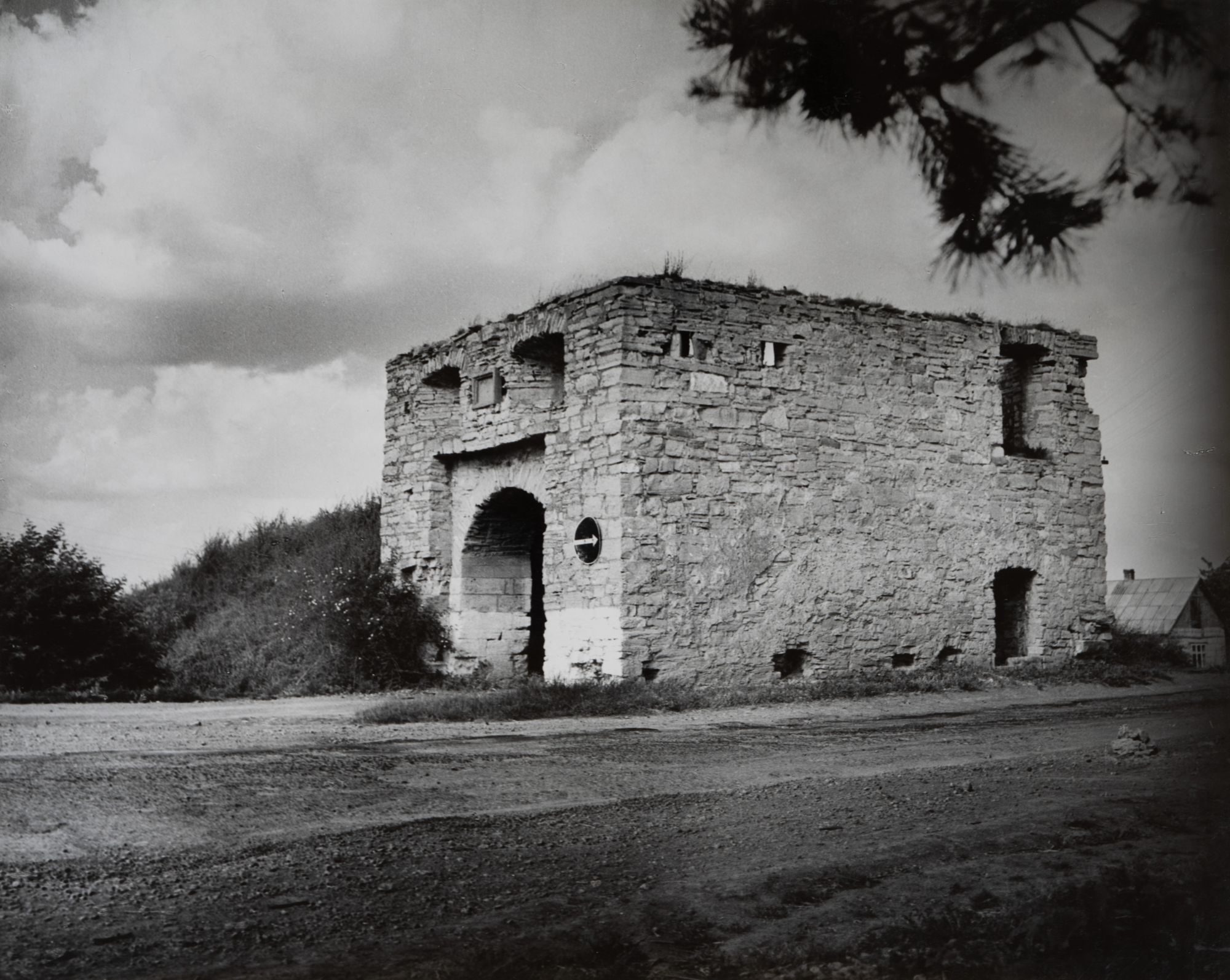 Lviv Gate of the Holy Trinity Fortress (1692)