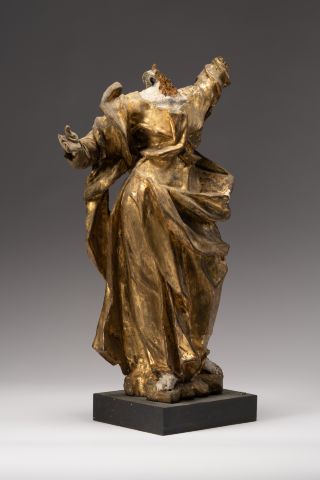 Figure of a Saint with Raised Hands (headless) 4