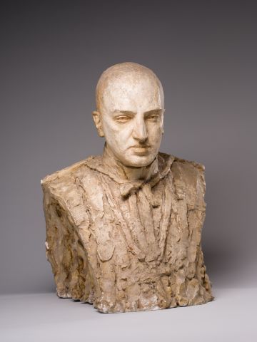 Bust of Archbishop Jozef Teodorowicz 8