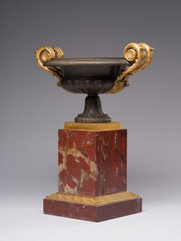 Vase 2