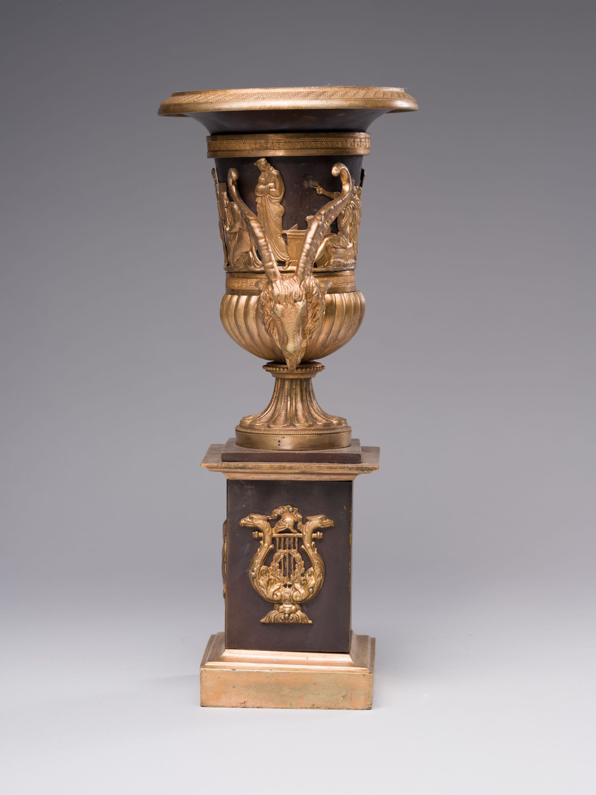 Vase (Empire Style) 12