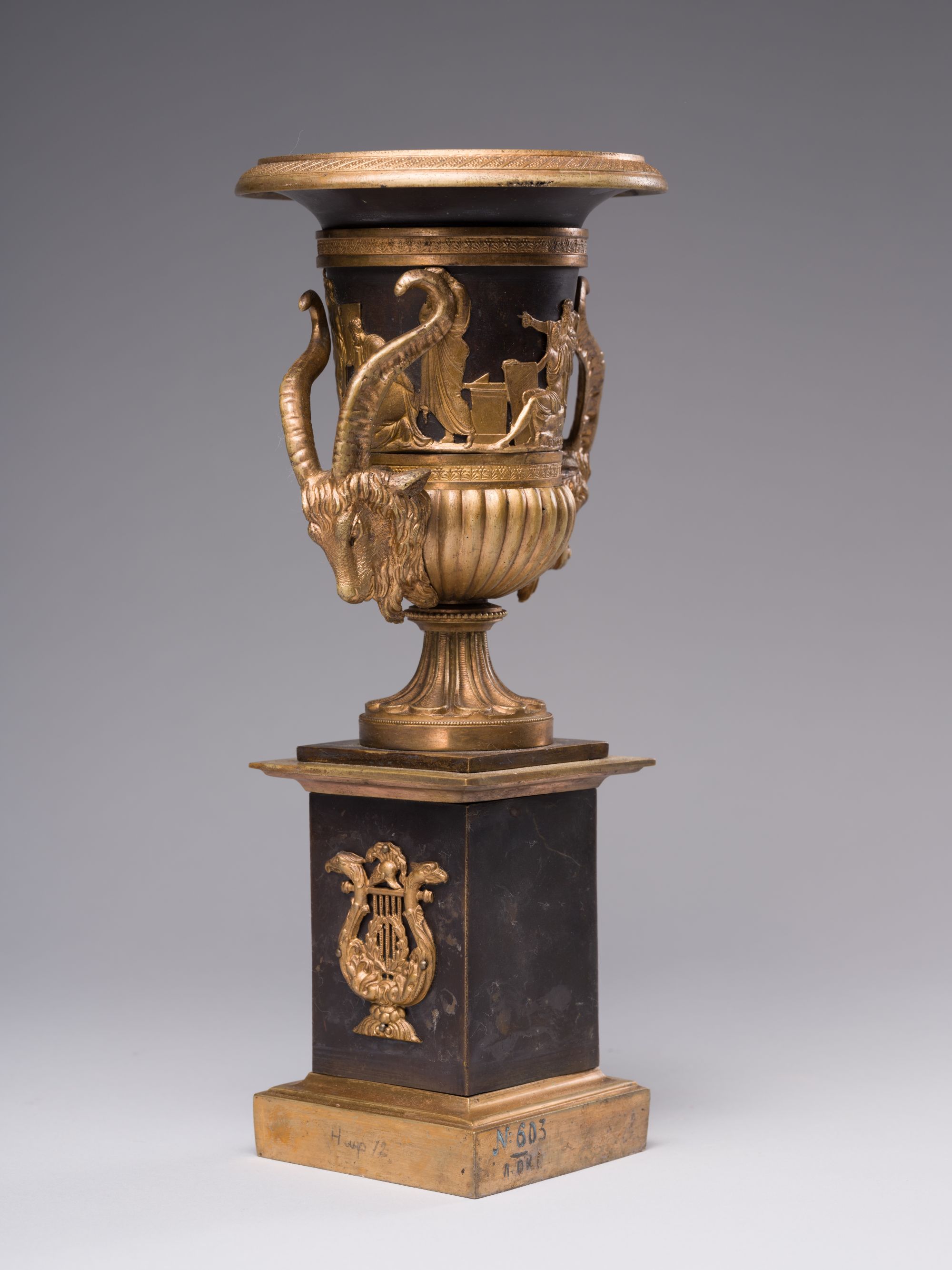 Vase (Empire Style) 6