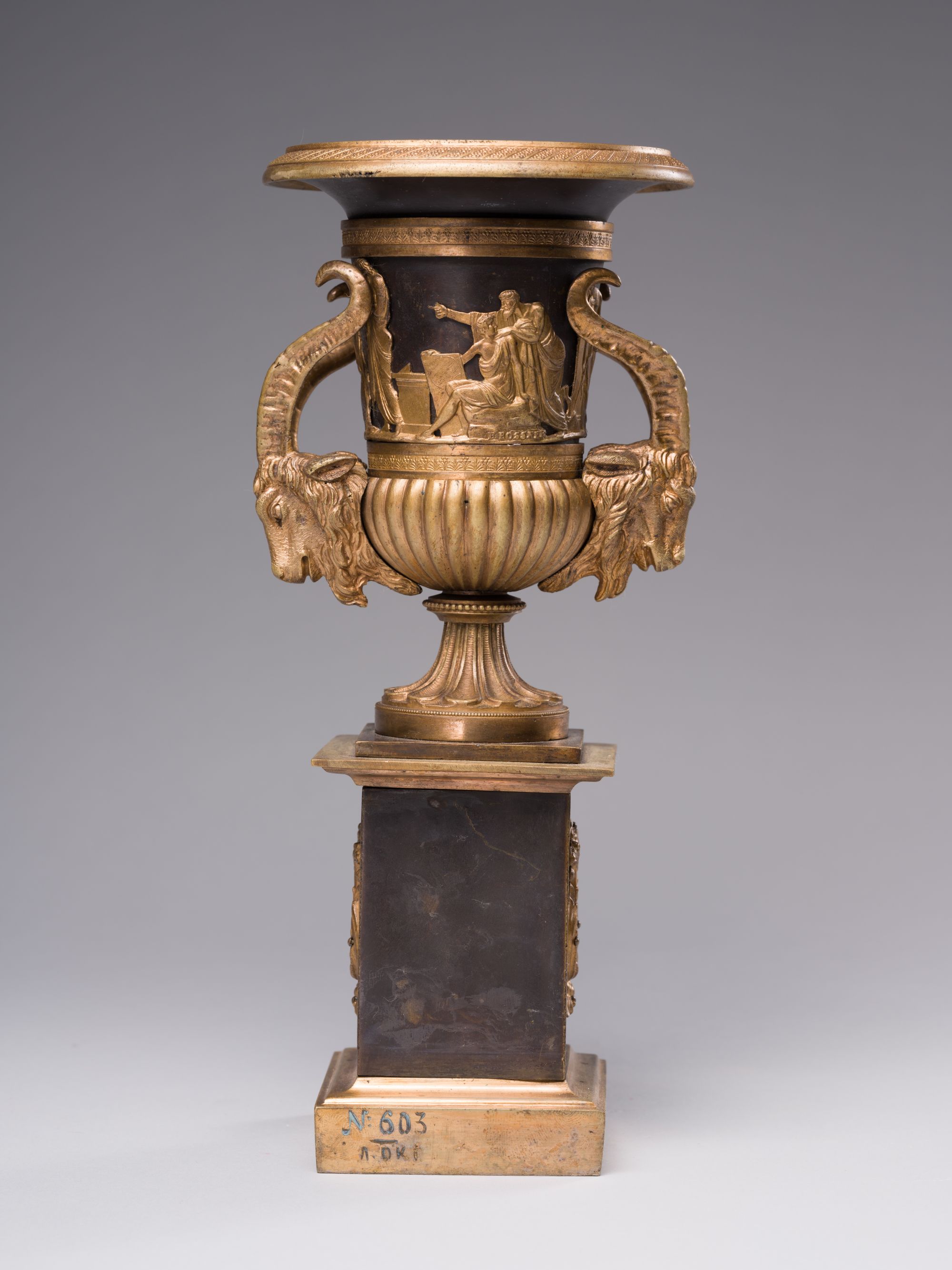 Vase (Empire Style) 7