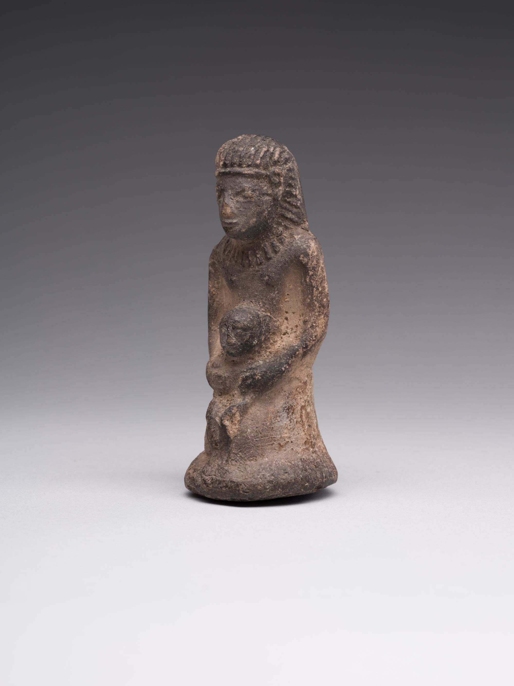 Sculptural Representation of Senenmut and Neferure 10