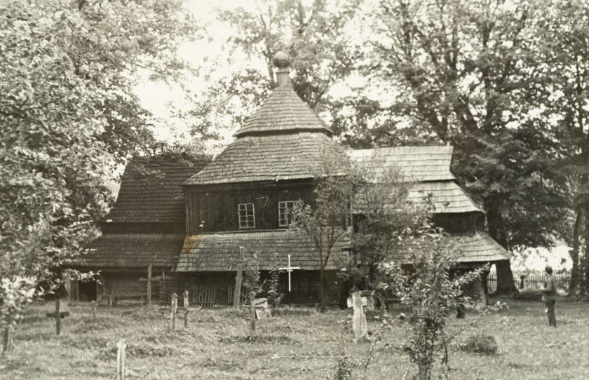 Дерев’яна церква — невідомий