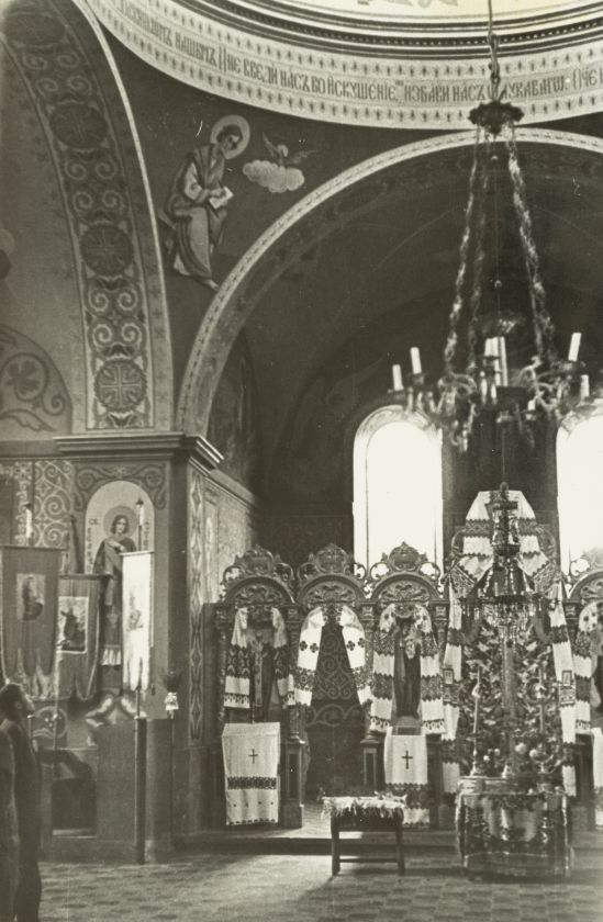 Частина інтер’єру мурованої церкви — невідомий
