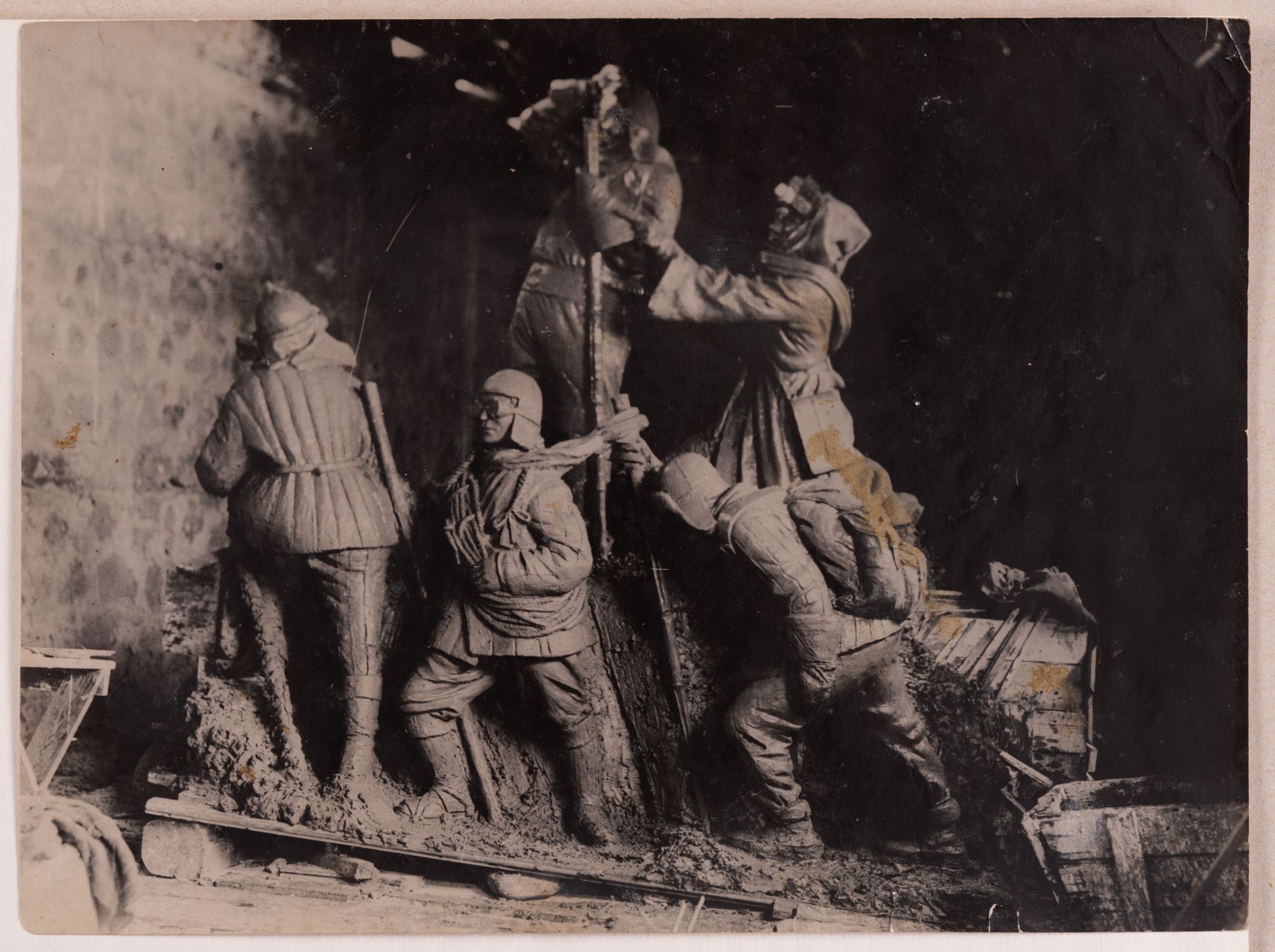Mykhailo Lezviiev. The "Ascent to Elbrus" Sculptural Group